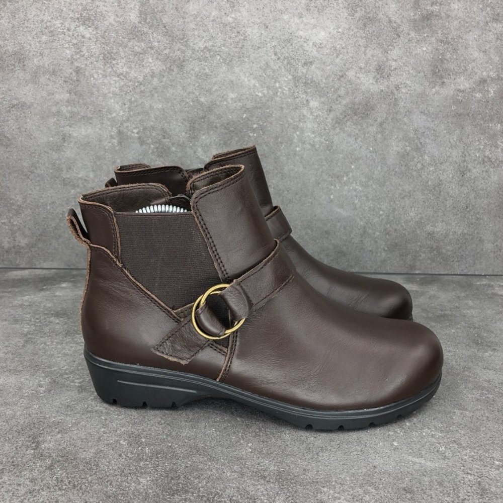 Skechers Relaxed Fit Metronome Mod Squad Bootie, Leather Brown, Women's 6
